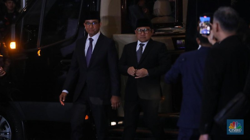 Pasangan Capres-Cawapres Anies Baswedan dan Muhaimin Iskandar tiba di JCC Senayan, Jakarta, Minggu (4/2/2024). (CNBC Indonesia/Faisal Rahman)