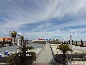 Keindahan Baru Cikembulan Pass di Pantai Pangandaran