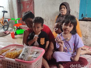 Perjuangan Iki Bersekolah Sambil Hidupi Nenek dan 3 Adiknya