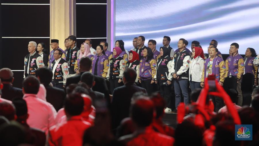 Suasana debat kelima calon Presiden Pemilu Tahun 2024. (CNBC Indonesia/Muhammad Sabki)