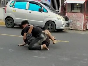 Viral 2 Pemuda Berkelahi di Jalan Raya Polman Sulbar, Polisi Selidiki