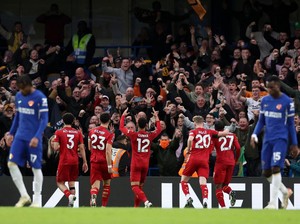Suporter Wolves Caci Chelsea, Fans the Blues Setuju dan Ikut Nyanyi