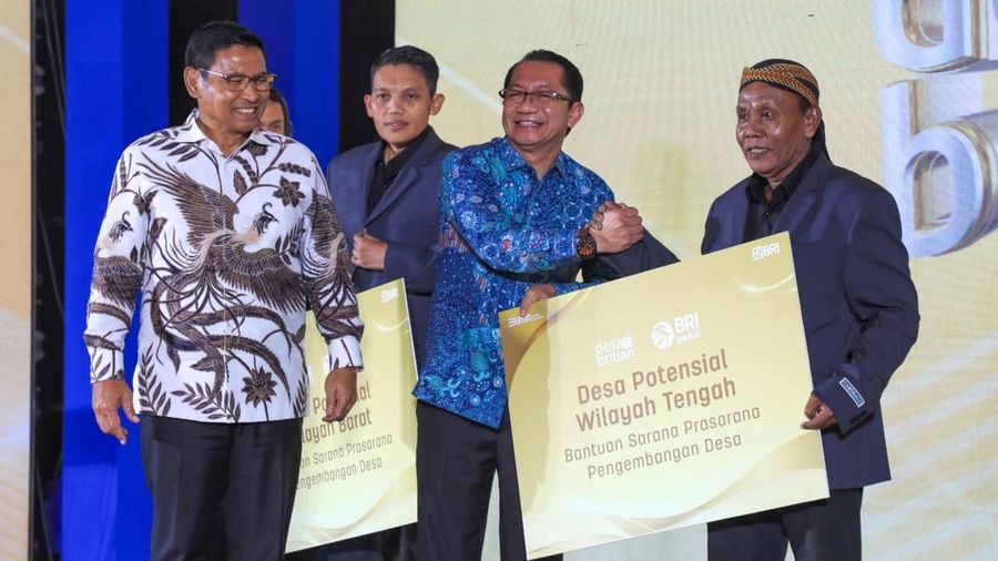 Desa Wawowae Menerima Penghargaan Desa BRILian