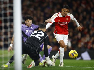 Arsenal Mau Juara? Kuncinya di Pertahanan