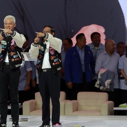 Momen Ganjar-Mahfud Pakai Bahasa Isyarat di Debat, Apa Artinya?