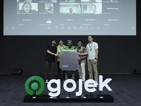Menang #GoyangGacor Challenge, Driver Gojek Rame-rame Dapat Motor