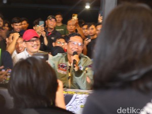 Jokowi Minta Projo Cabut Laporan, Mahfud: Bagus, Tapi Jangan Hanya Butet