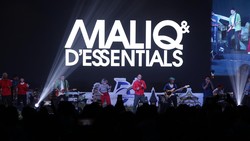 Nonton Maliq & Dessentials di Festival LIKE 2 Nanti Malam!