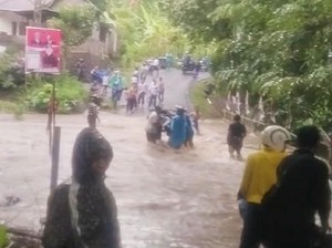 Atasi Banjir, Pemprov Bali Siapkan Rp 3 Miliar Bangun Jembatan Desa Seraya
