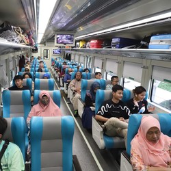 KAI Kerahkan 7 Kereta Tambahan saat Long Weekend, Ini Daftarnya