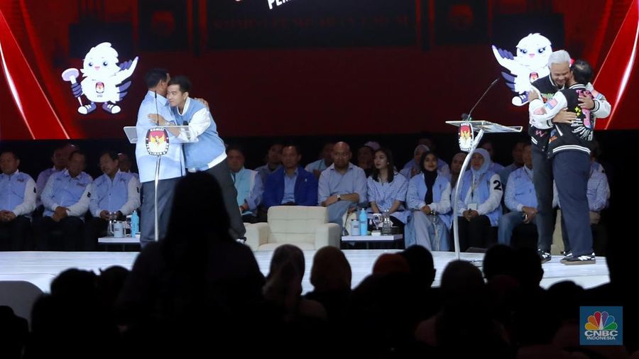 Debat kelima calon presiden Pemilu 2024 di JCC, Jakarta, Minggu, (4/2/2024). (CNBC Indonesia/Muhammad Sabki)