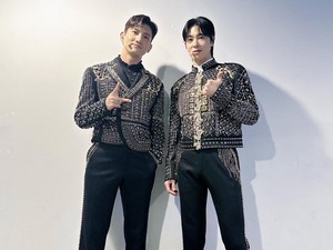 Cassiopeia Merapat! TVXQ Konser 20&2 di Jakarta April