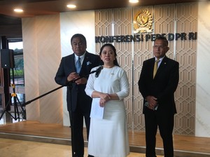 Ketua KPU Dipecat Buntut Asusila, Ketua DPR: Kita Harus Cari Figur Lebih Baik