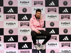 Absen Main di Hong Kong, Lionel Messi: Sial