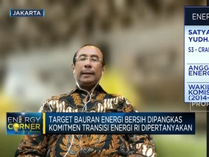 Video: Pemerintah Turunkan Target Bauran EBT Jadi 17% di 2025, Kenapa?