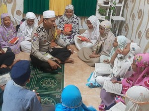 Dedikasi Bripka Muhammad Nur Jadikan Rumahnya sebagai TPQ di Sumbawa