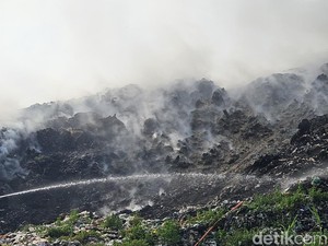 Status Siaga Darurat Berakhir, TPA Sente Klungkung Terbakar Lagi