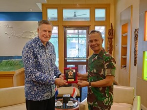 TNI Ungkap Kondisi Pilot Susi Air: Tinggal Bareng Warga-Dijaga Ketat KKB