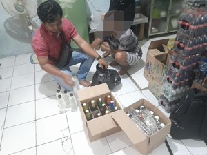Jual Miras di Kosan, Dua Wanita Kuningan Diamankan Polisi