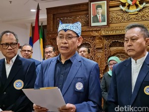 Rektor hingga Senat Unair Deklarasikan 10 Poin Soal Demokrasi dan Pemilu