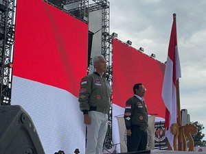 Ganjar-Mahfud Tiba di Hajatan Rakyat, Disambut Teriakan Presiden