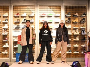 Converse Rilis Chuck 70 De Luxe, Sepatu dengan Sol Unik Bentuk Persegi