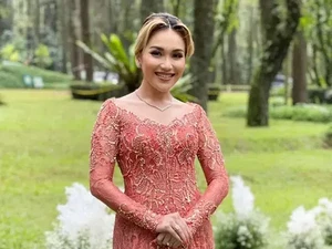 Ayu Ting Ting Blak-blakan Dilamar dan Perkenalkan Lettu Muhammmad Fardhana