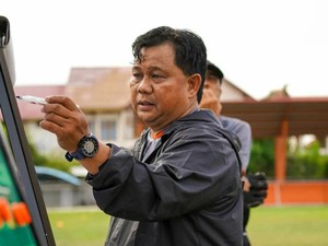 Akun WhatsApp Mantan Pelatih Persik Kediri Diretas