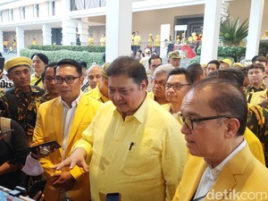 Airlangga Pastikan Jokowi Tak Hadiri Kampanye Akbar Prabowo-Gibran