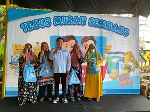 Gelar Tebus Murah Sembako di 9 Daerah, Barisan RFG Salurkan 12 Ribu Paket