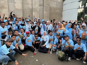 Relawan Gibran Ramaikan Pesta Rakyat Indonesia Maju Prabowo-Gibran di GBK