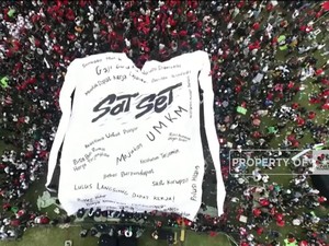 Ini Penampakan Kemeja Pundak Harapan Raksasa Ganjar-Mahfud