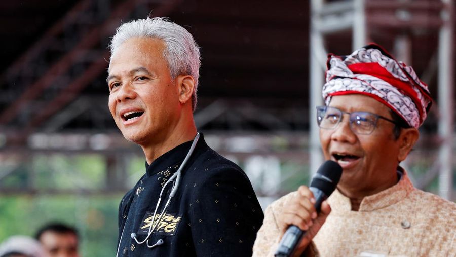 Kampanye akbar calon presiden dan calon wakil presiden nomor urut 3. Ganjar Pranowo dan Mahfud MD di Surakarta, Jawa Tengah, Sabtu (10/2/2024).(REUTERS/Willy Kurniawan)