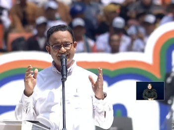 Anies Siap-Siap Nyoblos, Subuh Dulu hingga Potong Tumpeng