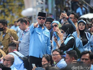 Dinamika Ahmad Dhani yang Selalu Jadi Sorotan