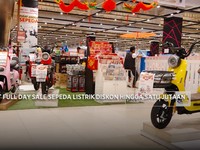 Video: Ada Double Diskon Sepeda Listrik di Transmart Full Day Sale