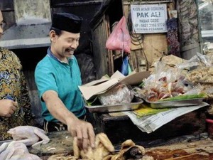 Catat! 5 Tempat Makan Ayam Goreng Favorit Capres dan Cawapres