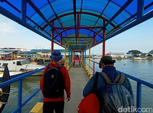 Cuaca Buruk, Kapal Tujuan Jepara-Karimunjawa Terpaksa Putar Balik