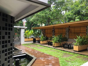 Nongkrong Rasa Healing di Kafe Minimalis Dekat Kayutangan Kota Malang
