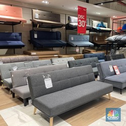 Beli Sofa dan Meja Kerja Hemat Banget di Transmart Full Day Sale