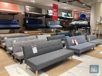 Beli Sofa dan Meja Kerja Hemat Banget di Transmart Full Day Sale