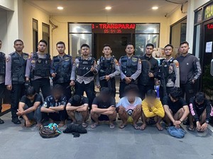 8 Remaja di Jakbar Ditangkap Polisi Saat Hendak Tawuran, Celurit Disita