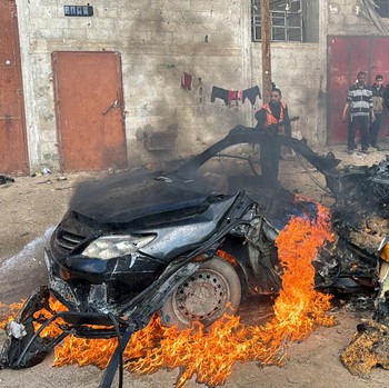 Israel Bombardir Rafah, Mobil Terbakar & Rumah Rusak Parah