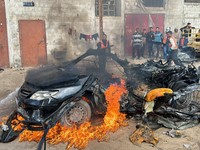 Israel Bombardir Rafah, Mobil Terbakar & Rumah Rusak Parah
