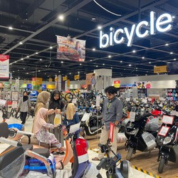 Transmart Full Day Sale: Penjualan Sepeda & Motor Listrik Naik 300%