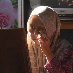 Hidup dengan 1 Mata, Ibu Penderita Lupus Berjuang untuk Keluarganya