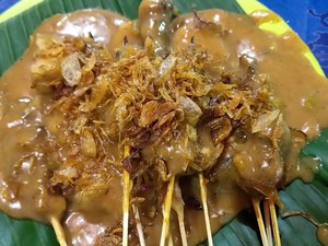 Cari Tempat Makan Sate di Medan? Coba 7 Lokasi Ini!
