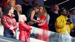 Persahabatan 10 Tahun Hancur, Taylor Swift Menyesal Kenal Blake Lively