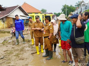 Respons Pj Bupati Sumedang Usai Tinjau Lokasi Banjir di Ujungjaya