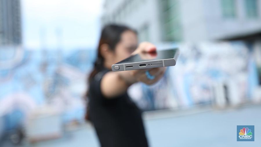 Samsung Galaxy S24 Ultra. (CNBC Indonesia/Tri Susilo)